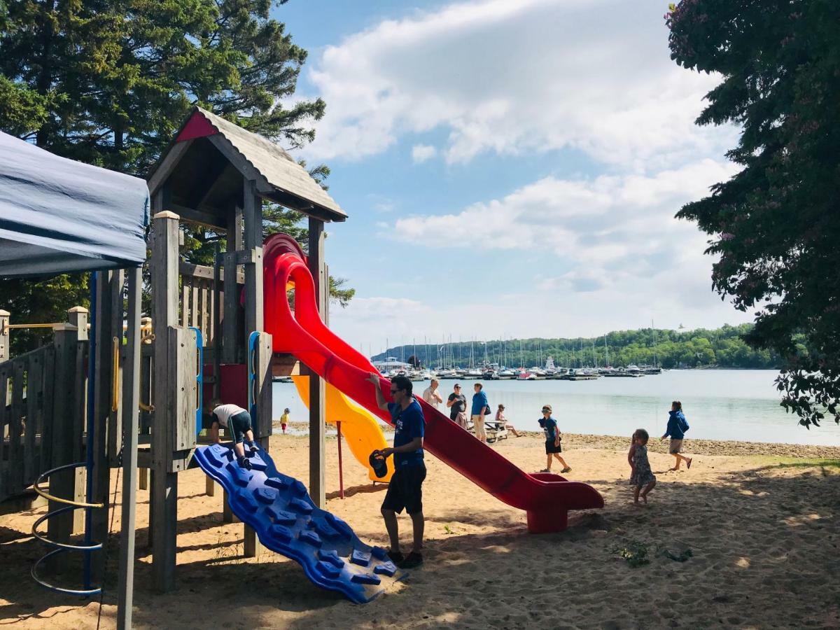 Lakefront Hope Lodge Miller Lake Luaran gambar