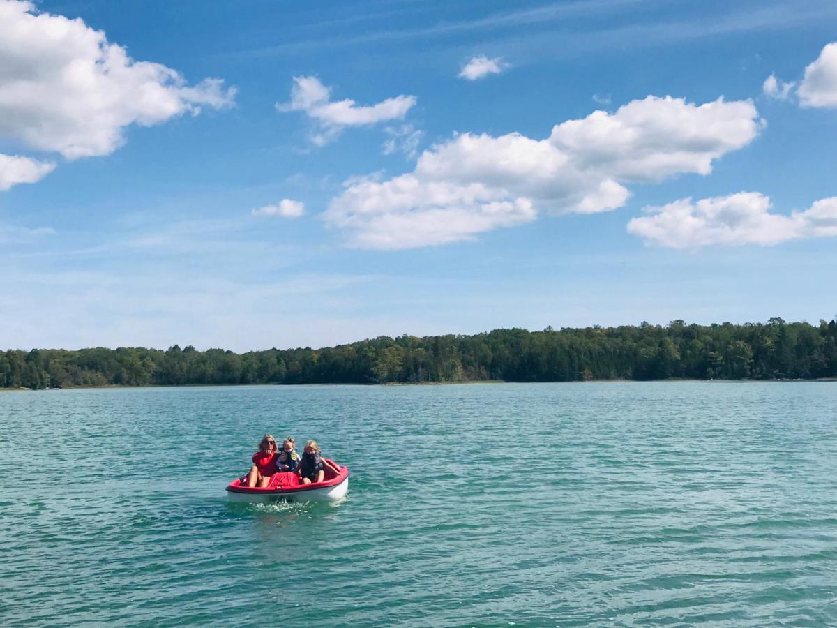 Lakefront Hope Lodge Miller Lake Luaran gambar